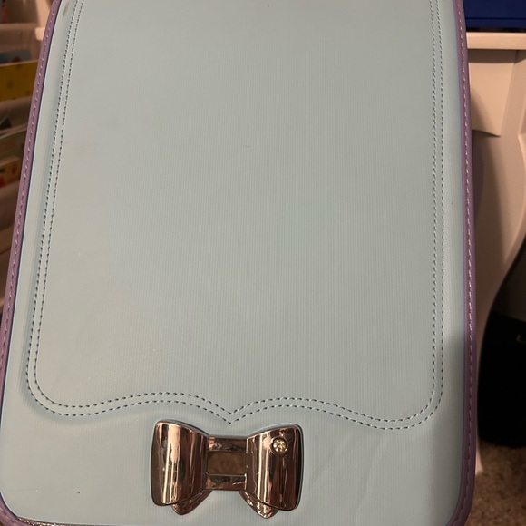 Backpack - Picture 4 of 8